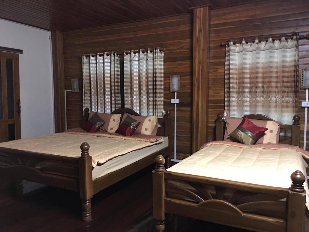 Saduemuenghomestay Phrae Buitenkant foto