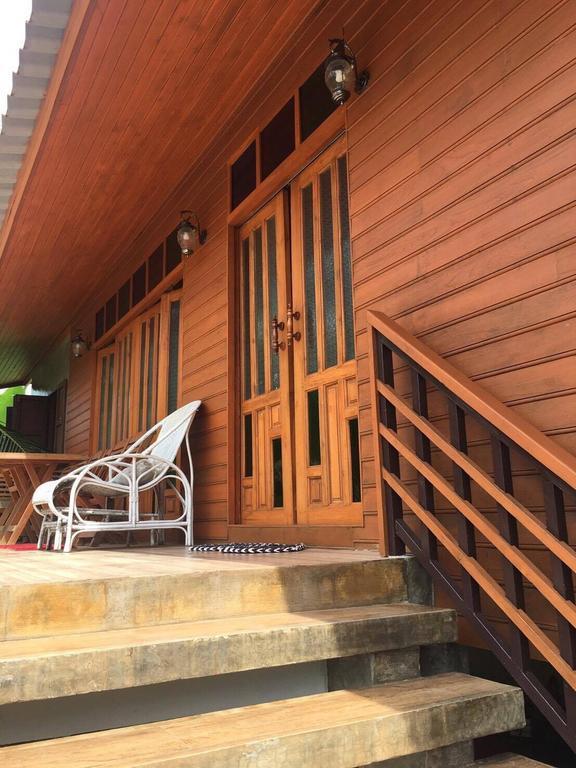Saduemuenghomestay Phrae Buitenkant foto